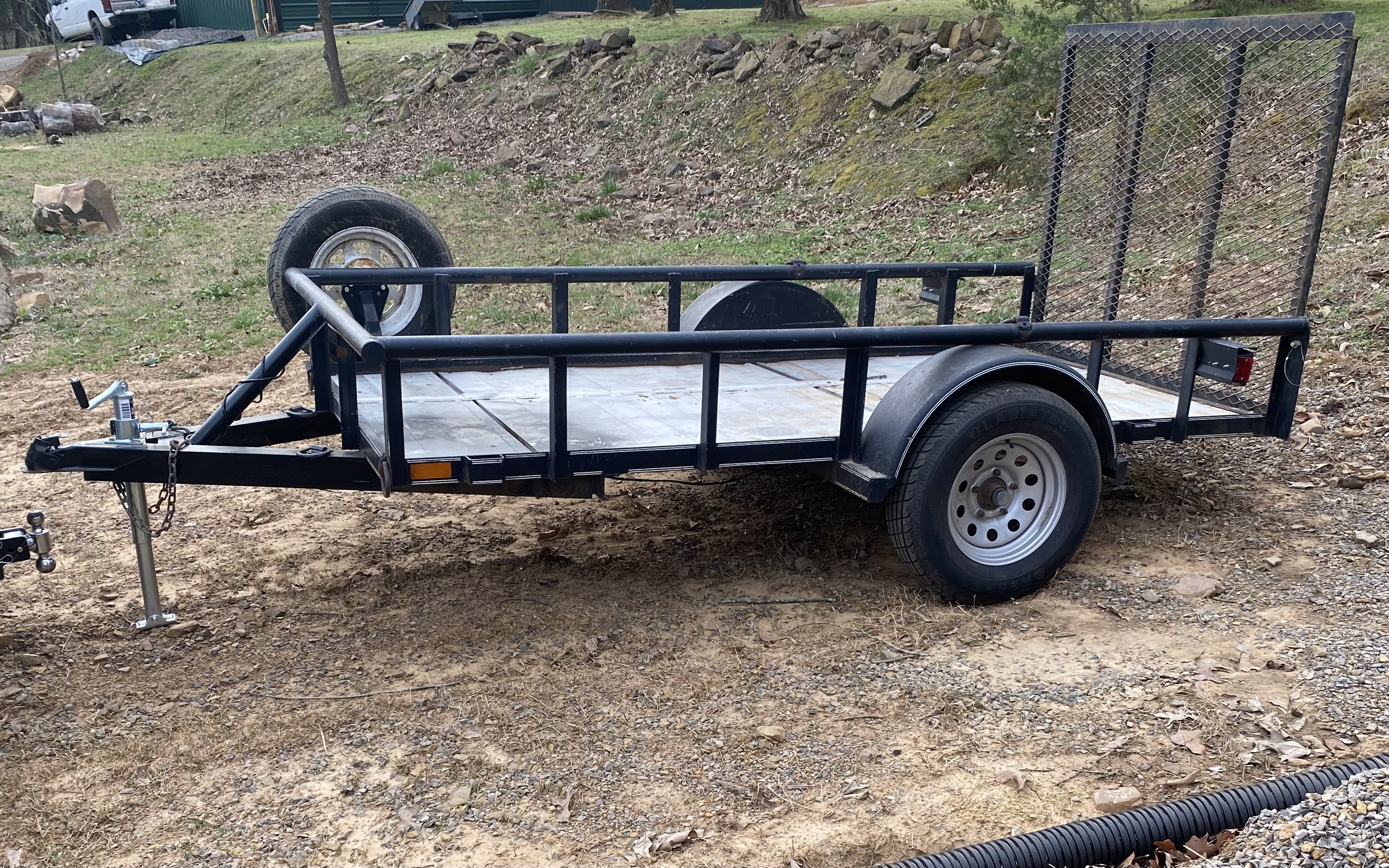 60" x 10' Utility Trailer — 2,500 lbs capacity, 10'L x 5'W x 3'H — available for rent in Huntington, AR